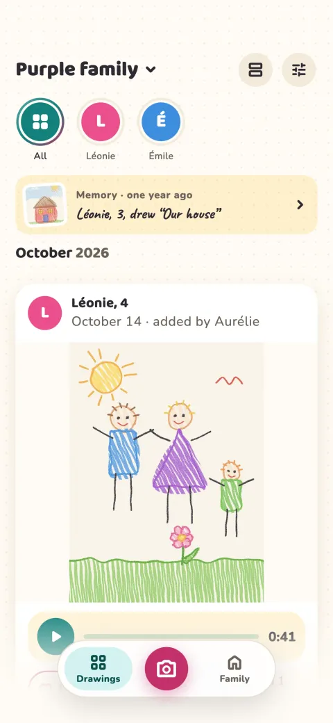 Latest drawings: Léonie's “My family”, age 4, with her voice memo and the “I love it” of Grandma, Grandpa and Maxence