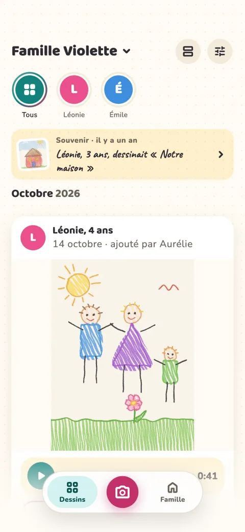 Les derniers dessins : « Ma famille » de Léonie, 4 ans, avec son mémo vocal et les « J'adore » de Mamie, Papy et Maxence